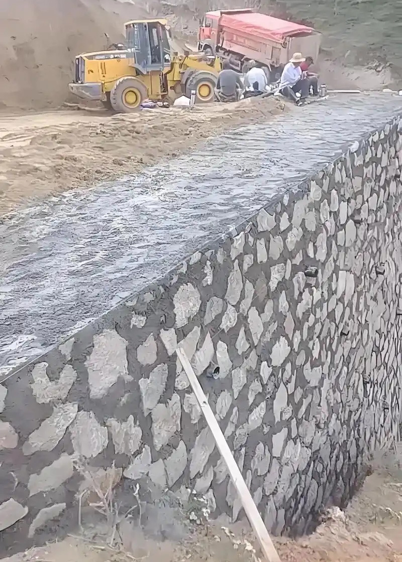 郑州中原区边坡加固
